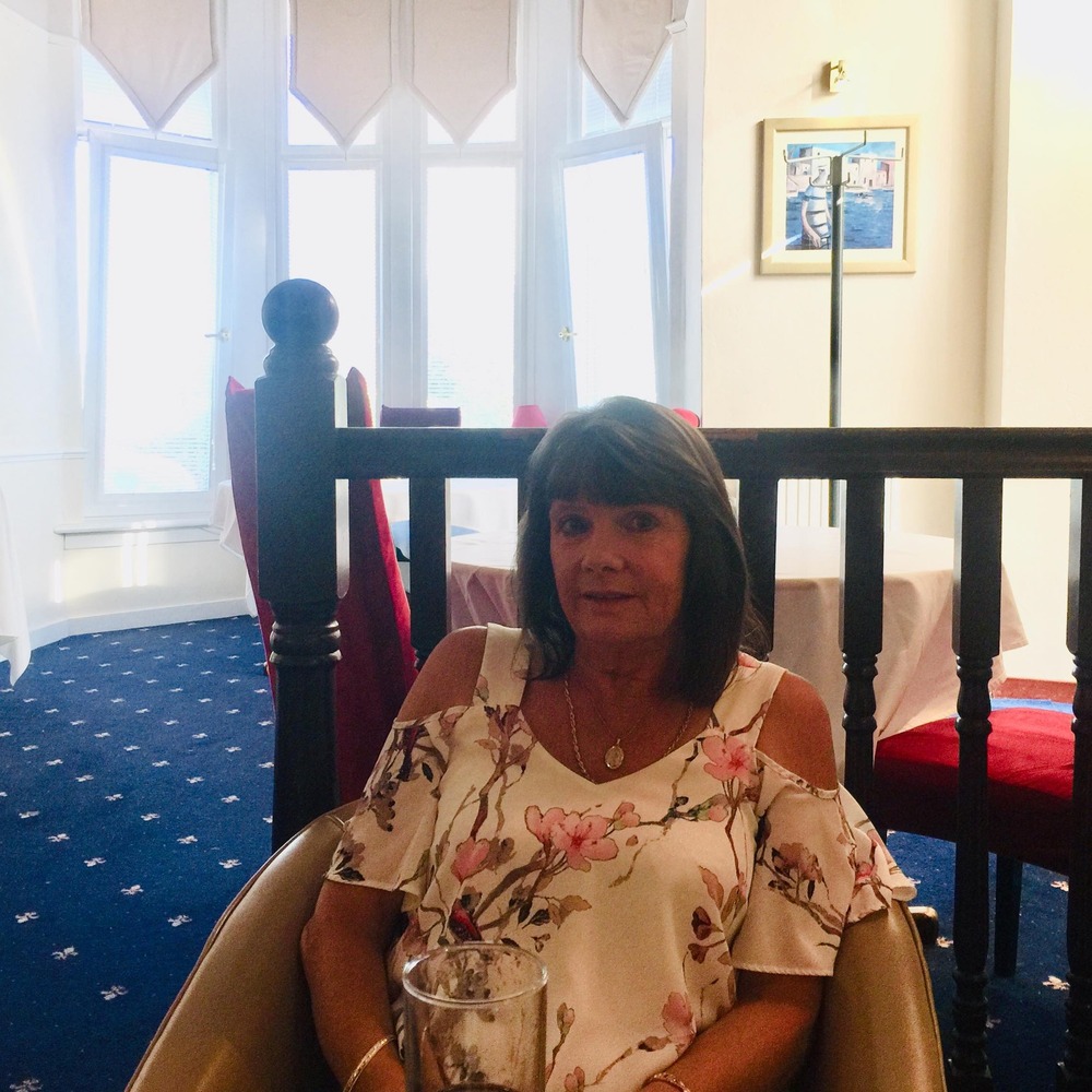 Meet your Posher, Ellen